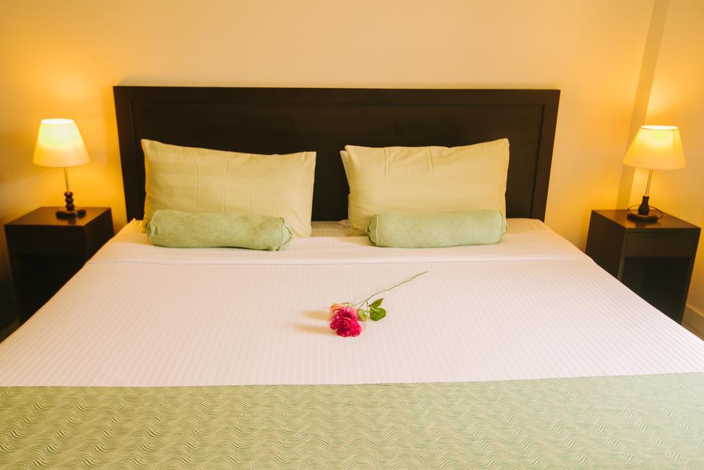 Subic Coco Hotel Олонгапо Стая снимка